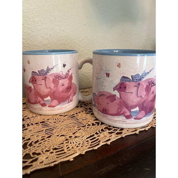 Set of 4 Vintage Pink Pig Out Coffee Mugs - Picture 3 of 9
